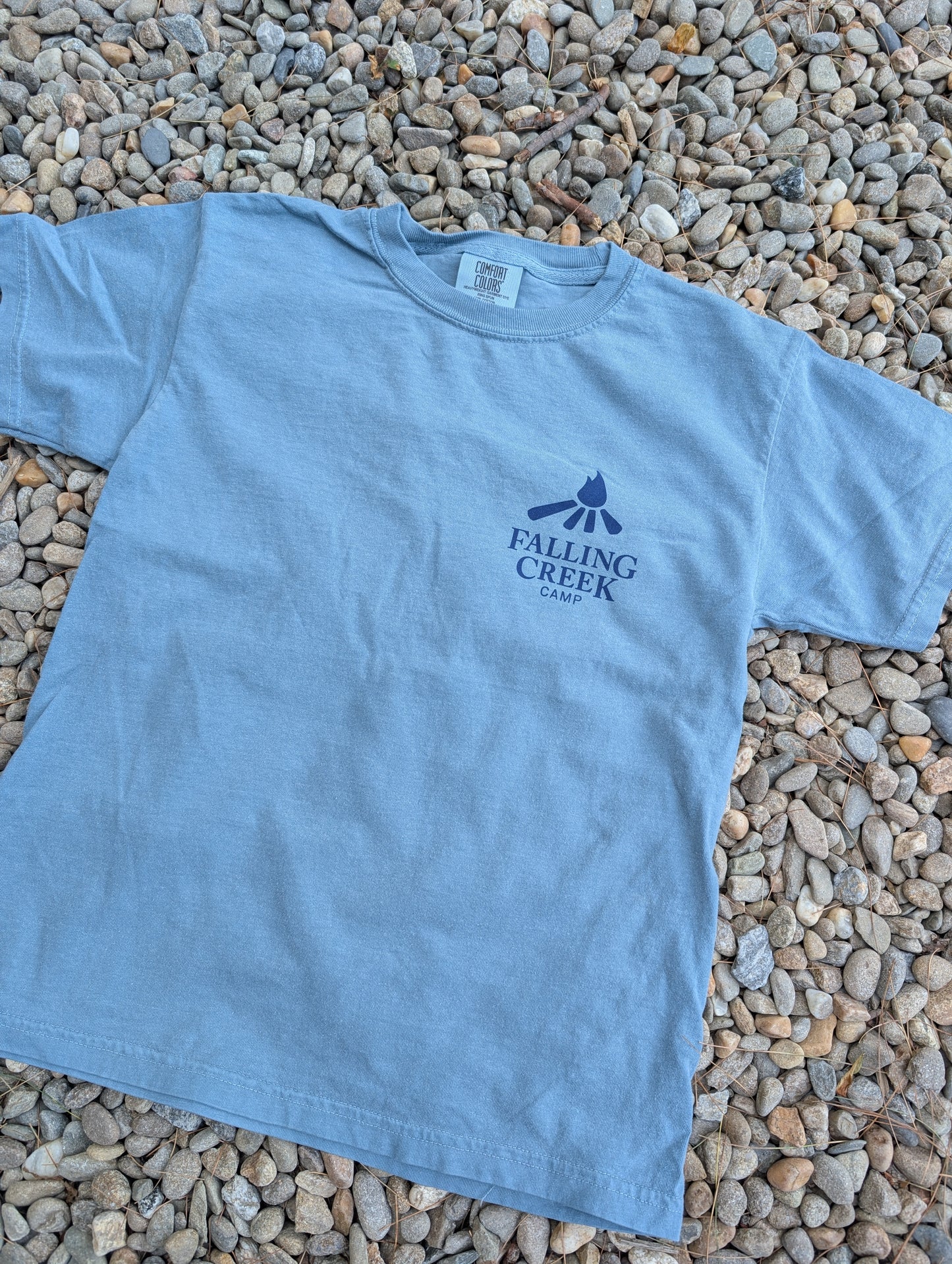 T-Shirt - Cabin Lines