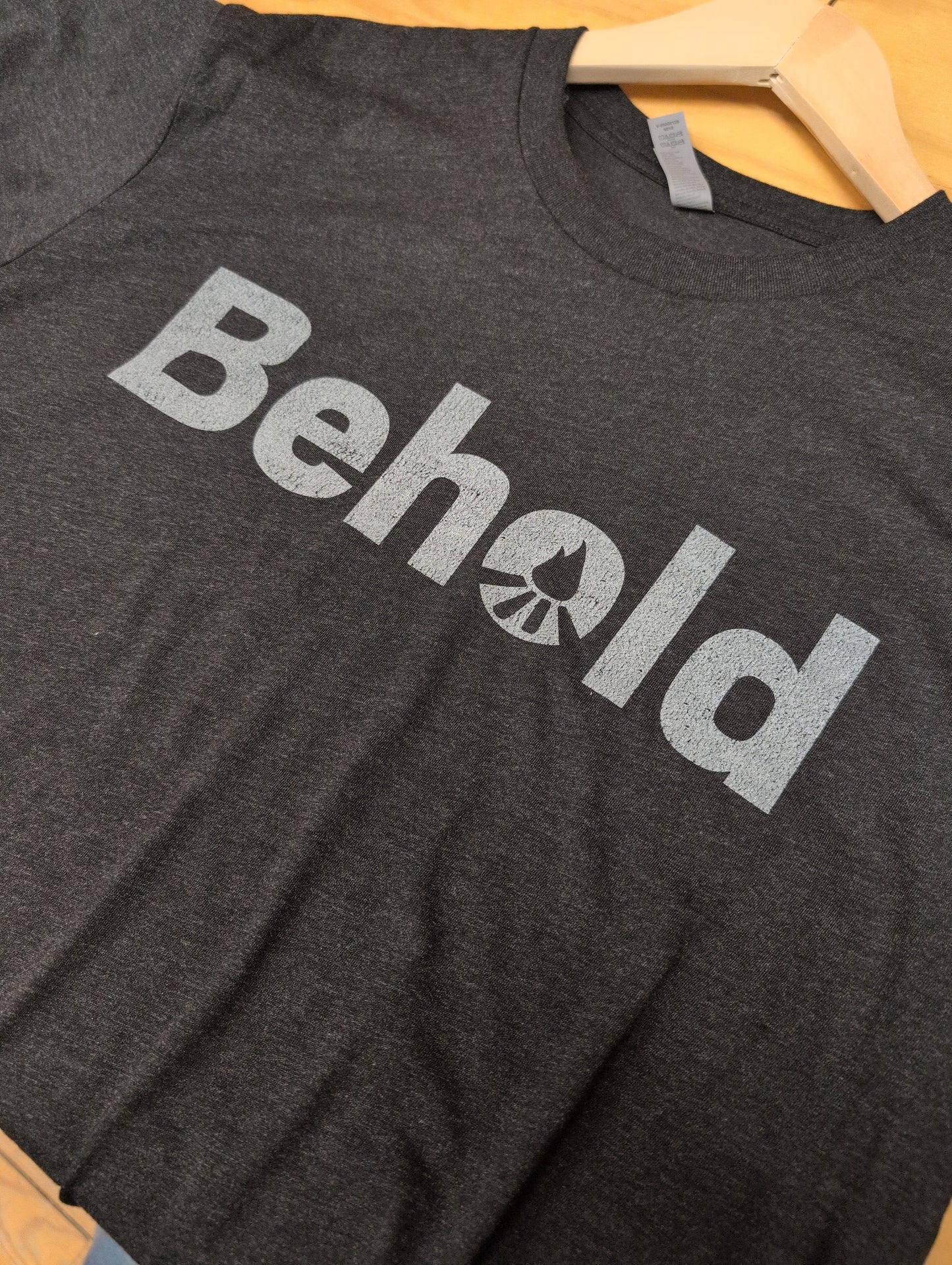 T-Shirt - Behold (Vintage Black)
